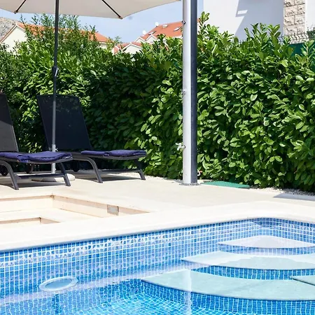 Apartment B-2you Trogir