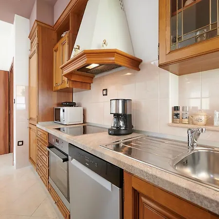 B-2you Apartment Trogir