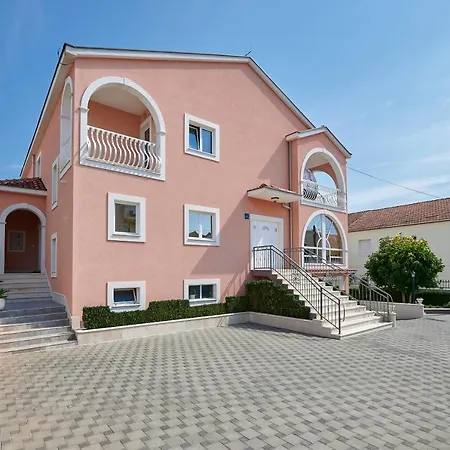 B-2you Appartement *