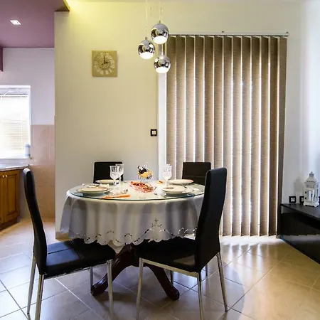 Apartmán B-2you Trogir